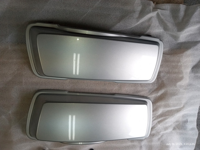 More Harley Parts in Motorcycle Parts & Accessories in Kitchener / Waterloo - Image 4