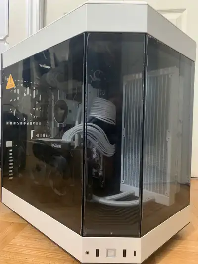 Pc haute performance. Je change mon build. High end computer. - Asus Tuf rtx 3090 - AMD RYZEN 7 7700...