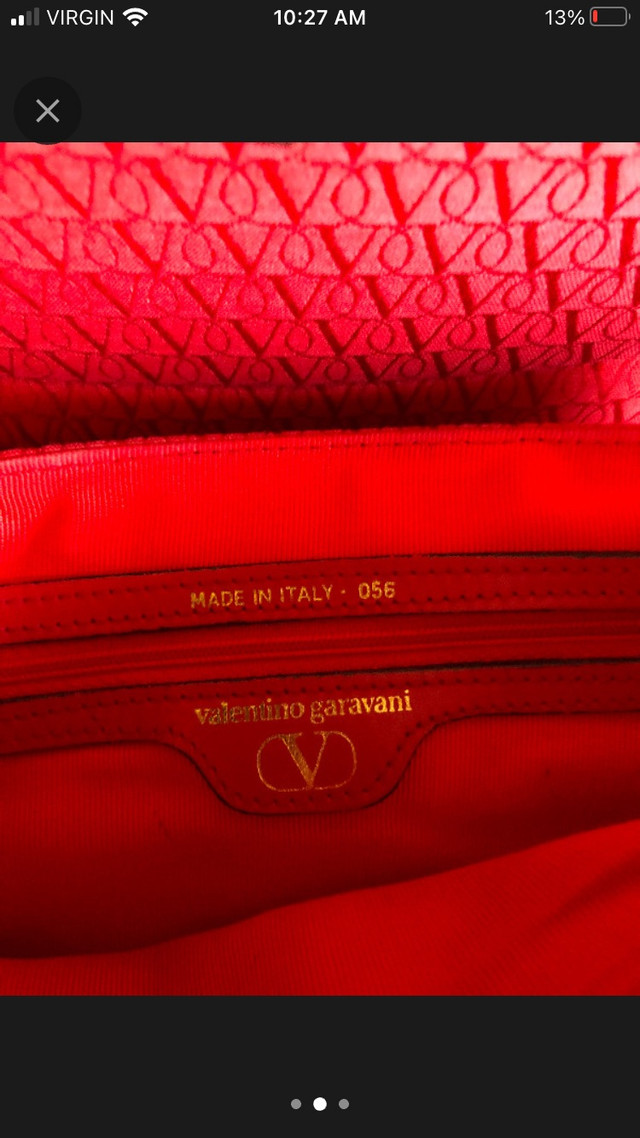 Valentino bag  in Women's - Bags & Wallets in Summerside - Image 2