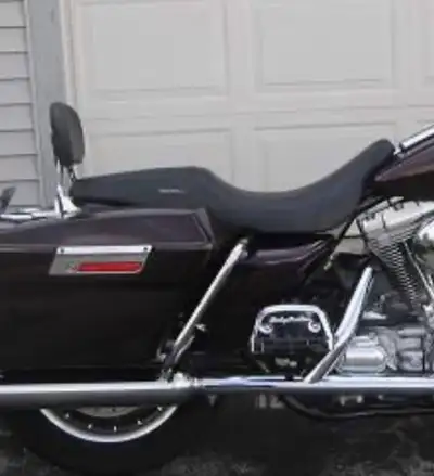 Fits '97-'07 Road King® (except FLHRS) and FLHX models. Also fits '97-'07 Electra Glide® and Road Gl...
