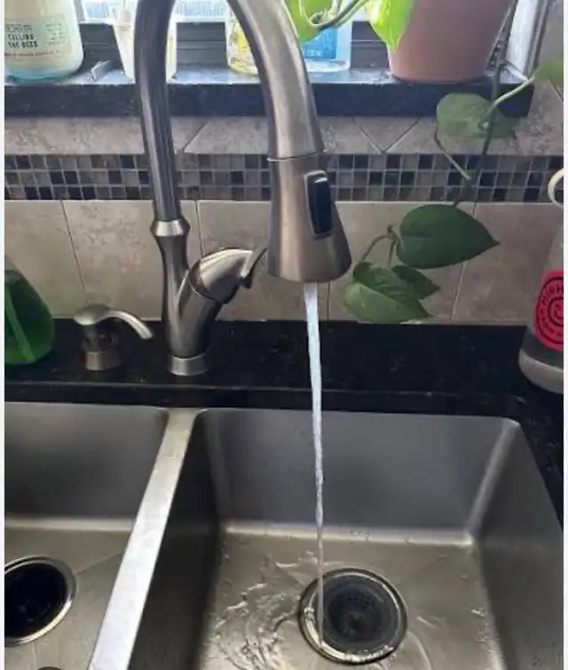 Plumbing service 493598520073922561