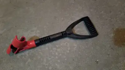 The Handle! A Universal Ergonomic Back Saving Lefty Or Right, View more