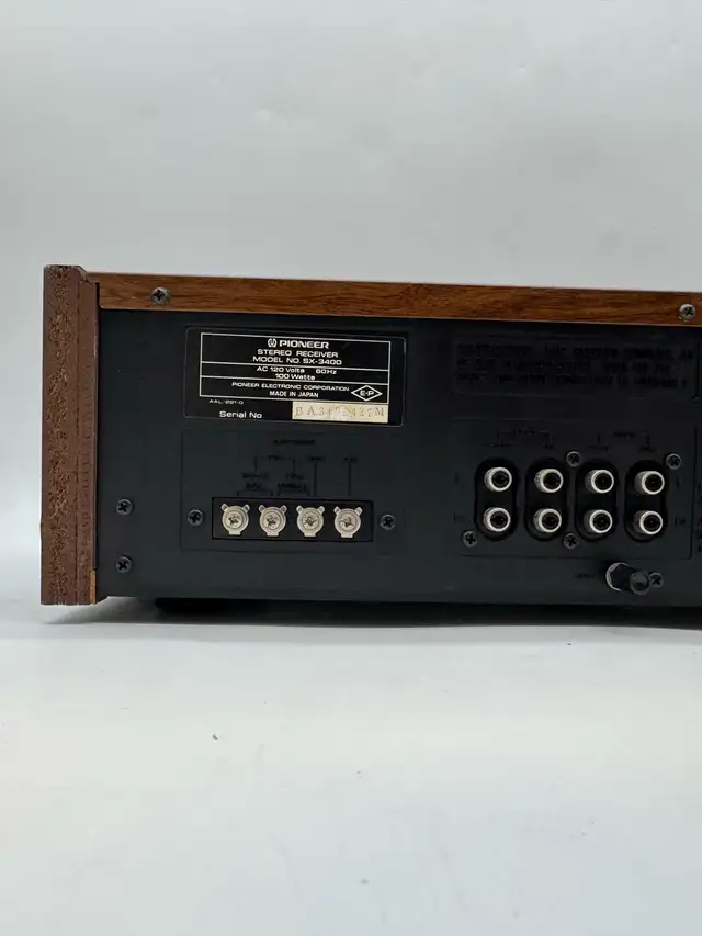 Pioneer SX-3400 Vintage AM/FM Stereo Receiver Made in Japan  in Stereo Systems & Home Theatre in City of Toronto - Image 7