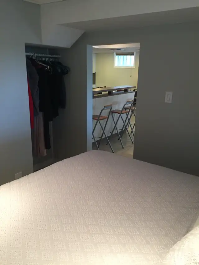 ABOVE GROUND BASEMENT FOR RENT in Short Term Rentals in Mississauga / Peel Region - Image 10