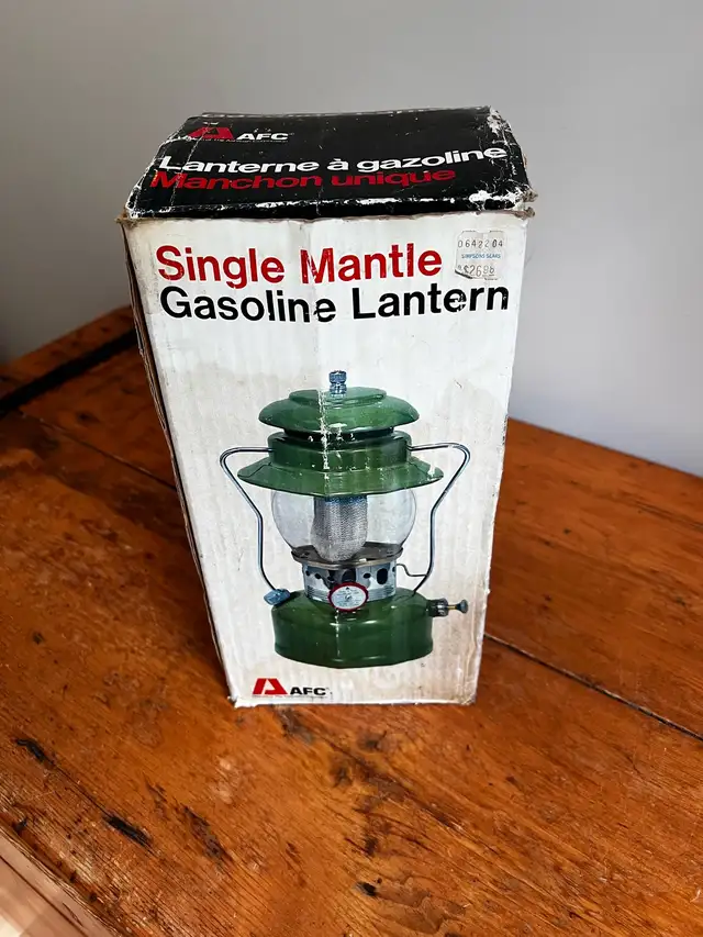 AFC gasoline lantern  in Fishing, Camping & Outdoors in Muskoka - Image 2