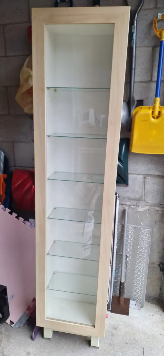 Display Cabinet in Hutches & Display Cabinets in City of Toronto - Image 2