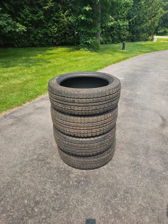 Pirelli Scorpion Tires set of 4 in Tires & Rims in Belleville - Image 2