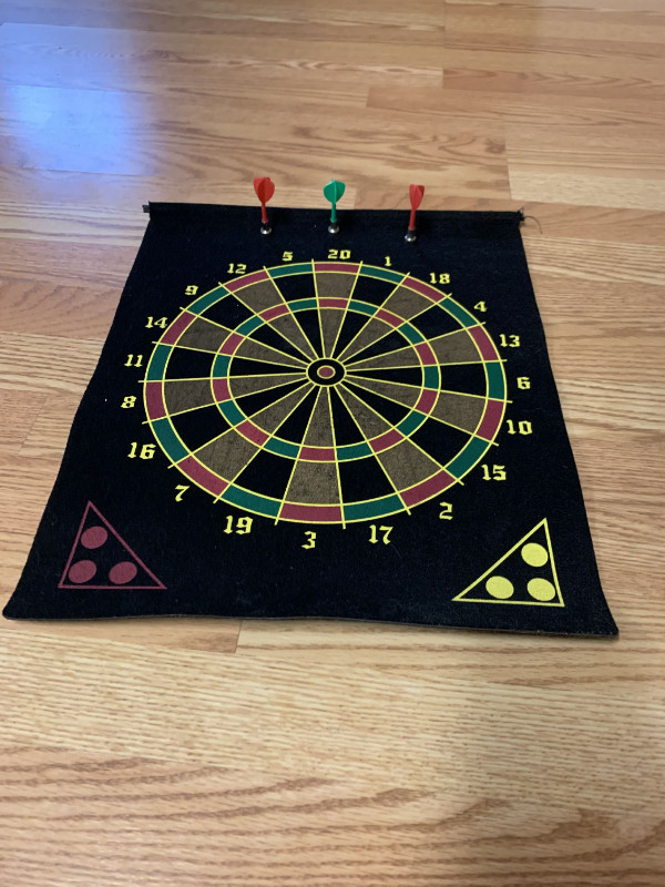 Velvet Dart Board with 3 Darts - Make an offer in Other in Ottawa - Image 2