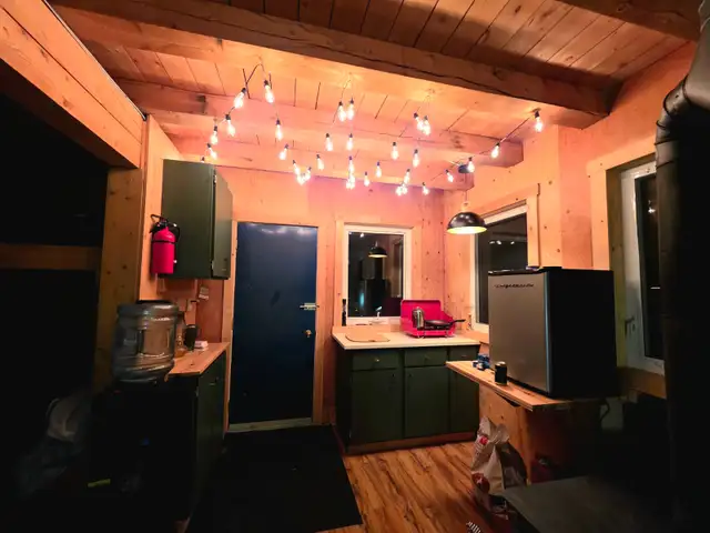 ️✨ YUKON CABIN FOR RENT ✨️ in Long Term Rentals in Whitehorse - Image 7