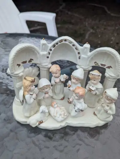 New Nativity Set Children 4-in High Ivory and gold porcelain, View more