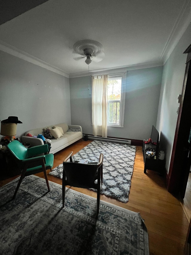 Chambre - 5 1/2 - Cession de Bail - Septembre ou Octobre — photo 3