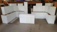 New White Shaker RTA All Wood Kitchen Cabinets Soft close DIY