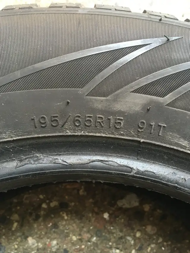 4 x 195/65R15 91t certified wintertrek studdable tires in Tires & Rims in Renfrew - Image 7