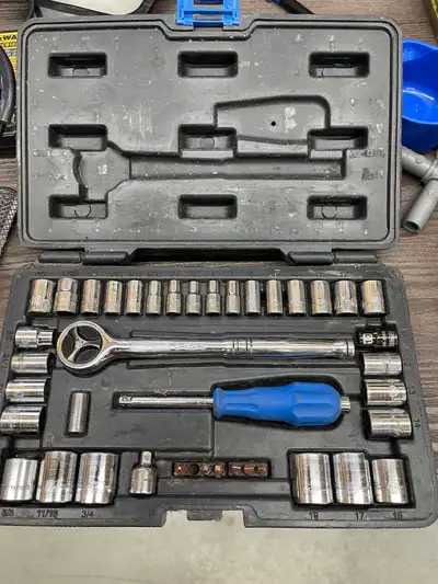 Socket set, View more