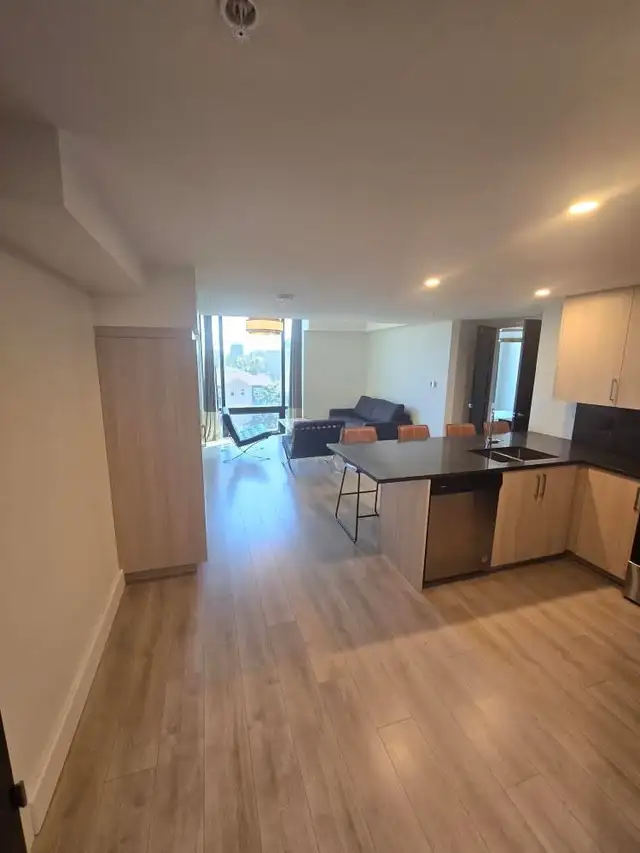University of Waterloo apartment for Sublet : $650 per person in Room Rentals & Roommates in Kitchener / Waterloo - Image 3
