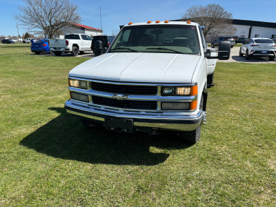 1998 CHEVY C3500 dually mint shape