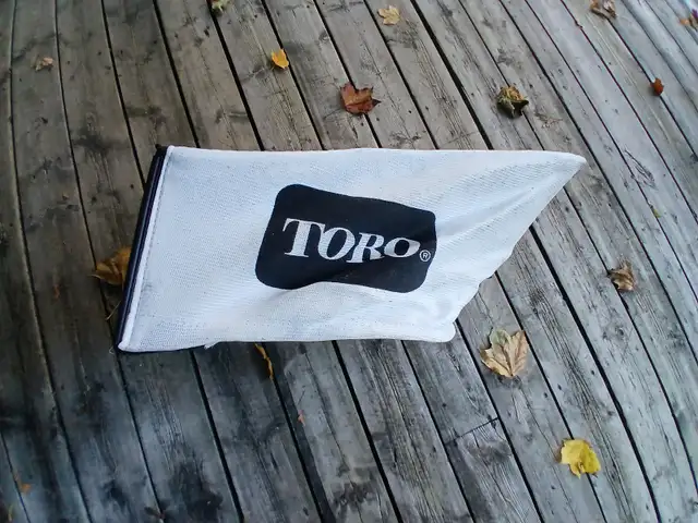 Toro lawnmower601857889235773442