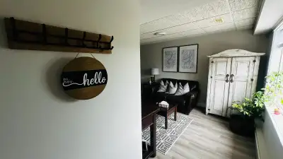 1 bedroom Suite for rent in Dufferin. 1 bedroom, 1 bathroom. Close to Aberdeen Mall, Duffy's Pub and...