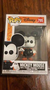 Funko Pop Disney 2020 Halloween Mickey Mouse 795 Vampire 