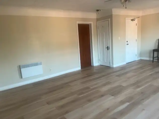 Spacious One Bedroom for Lease63838171723265121