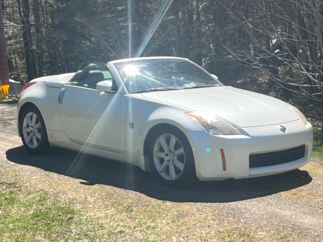 Nissan 350Z 2004 roadster touring — photo 4