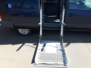 2000 Dodge Caravan SE