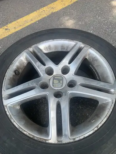 Honda rims &tires for sale, Sue for most Honda and Acura models car. Send me your offer?