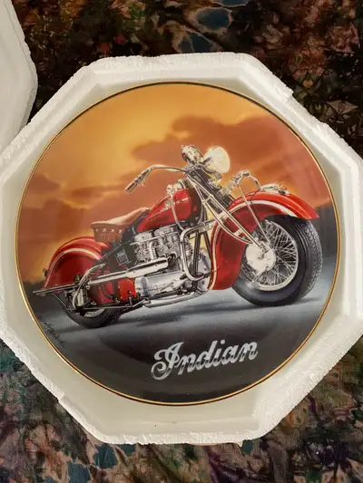 Royal Doulton 1942 Indian 442 Limited Edition Motorcycle Plate #11B Franklin Mint