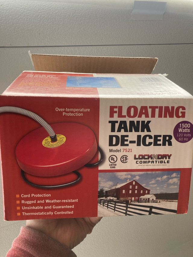 New Floating Tank De-Icer  in Outdoor Tools & Storage in Red Deer