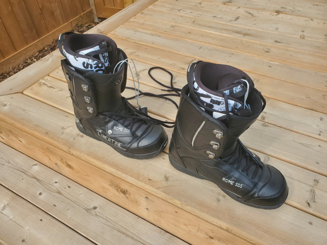 ROME Libertine Snowboard Boots - SIZE 13 in Snowboard in Edmonton - Image 3