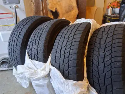 Winter tires on rims, Bolt pattern,5x114.3 in very very good condition, like new,