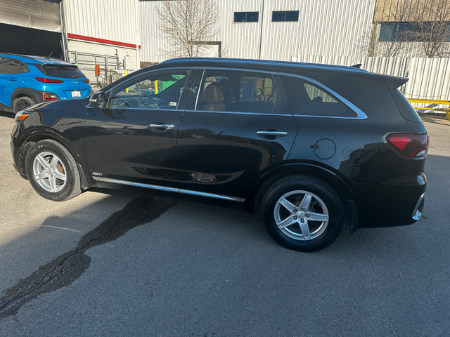 Kia Sorento SX AWD  Excellent condition in Cars & Trucks in Calgary - Image 2