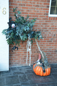 Halloween pumpkin tree