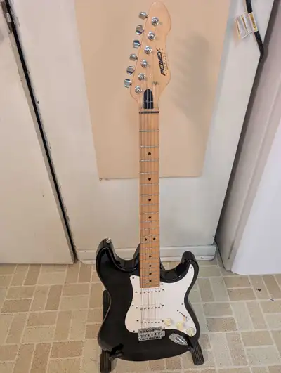 Peavey USA Predator Guitar , View more