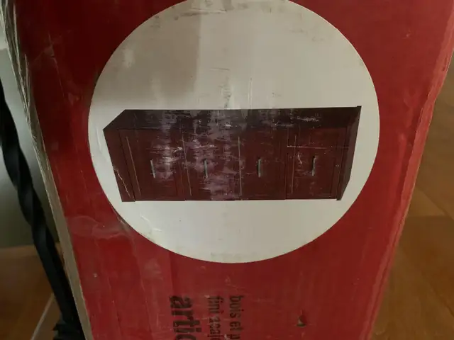 Staples 4 Drawer Vertical Filing Cabinet New In Box. Selling les64523621254787122