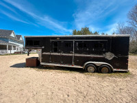 3 horse Sundowner slant trailer for sale 3500.00 obo