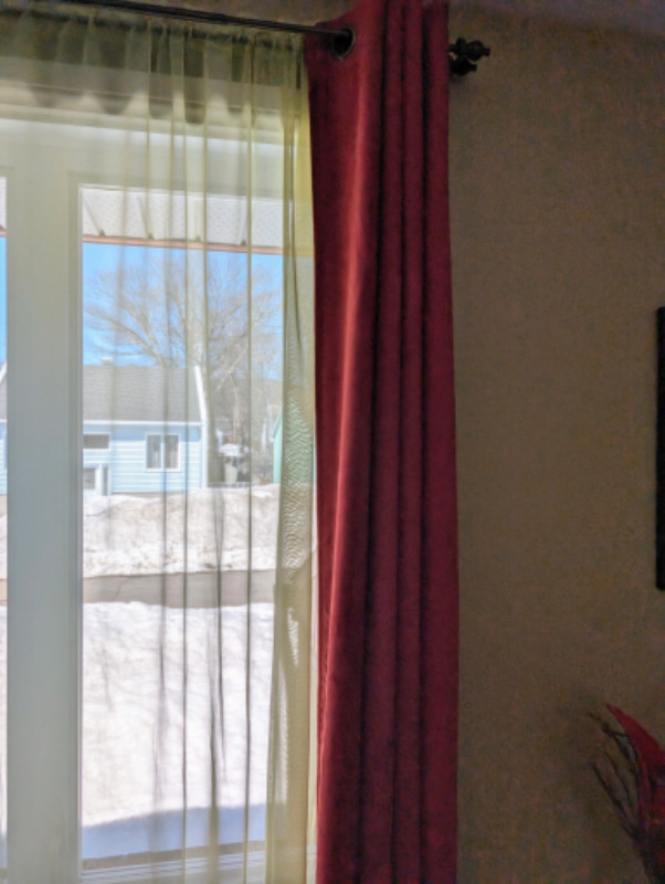 RIDEAU.   BELLE OCCASION dans Habillage de fenêtres  à Ville de Québec
