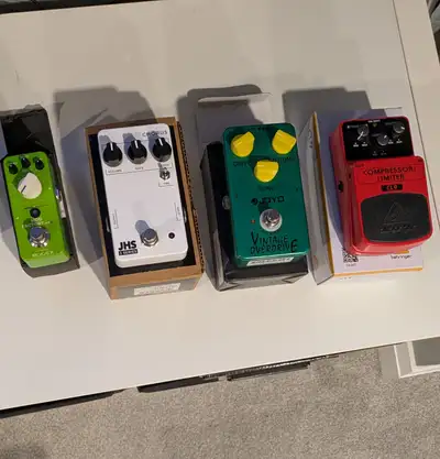 Guitar pedals, View more