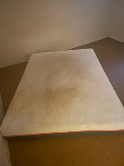 Free double mattress, View more
