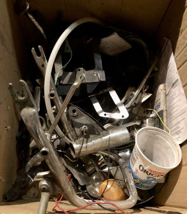 Couple boxes of Misc Older Honda bike parts in Motorcycle Parts & Accessories in Brantford - Image 4