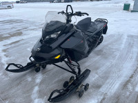2021 Ski-Doo Renegade X 600R
