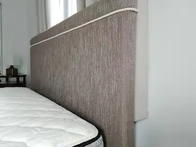 BASE ET TÊTE DE LIT Queen, View more