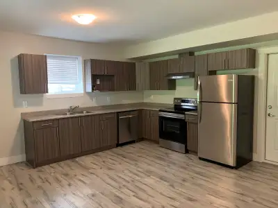 Available for May 1st, 2025 2 large bedroom and a full bath. Spacious kitchen with lots of storage....