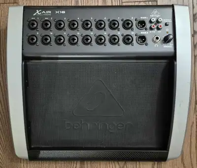 Mixer Behringer X18, View more