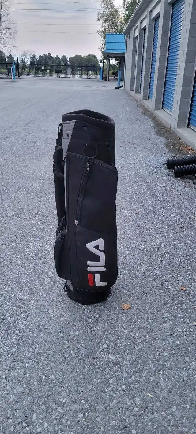Fila Golf Bag in Golf in Peterborough - Image 2