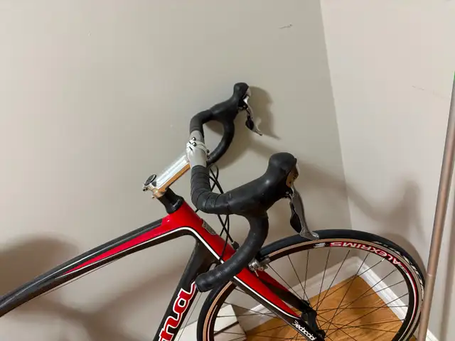 Kona zing supreme xl road bike in Road in Kingston - Image 3