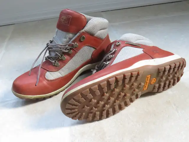 Timberland Men's Hiking Boots 11.5M in Men's Shoes in Markham / York Region - Image 4