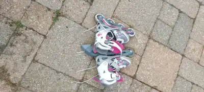 Roller skates, View more