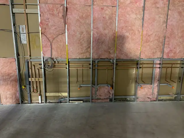 Plumbing Services 64374280070530122