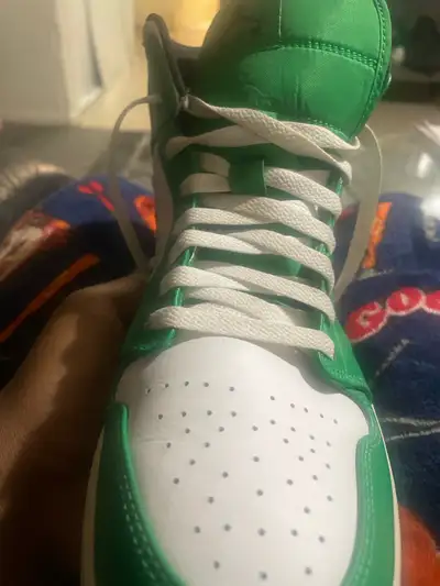 Nike Air Jordan 1 Mid, View more